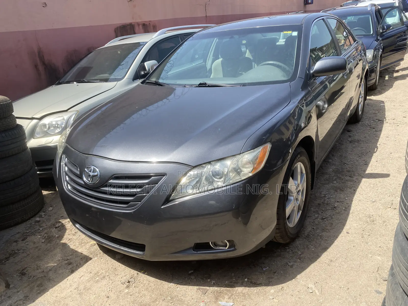 Toyota Camry LE 4dr Sedan (2.4L 4cyl 5A) 2009 Gray