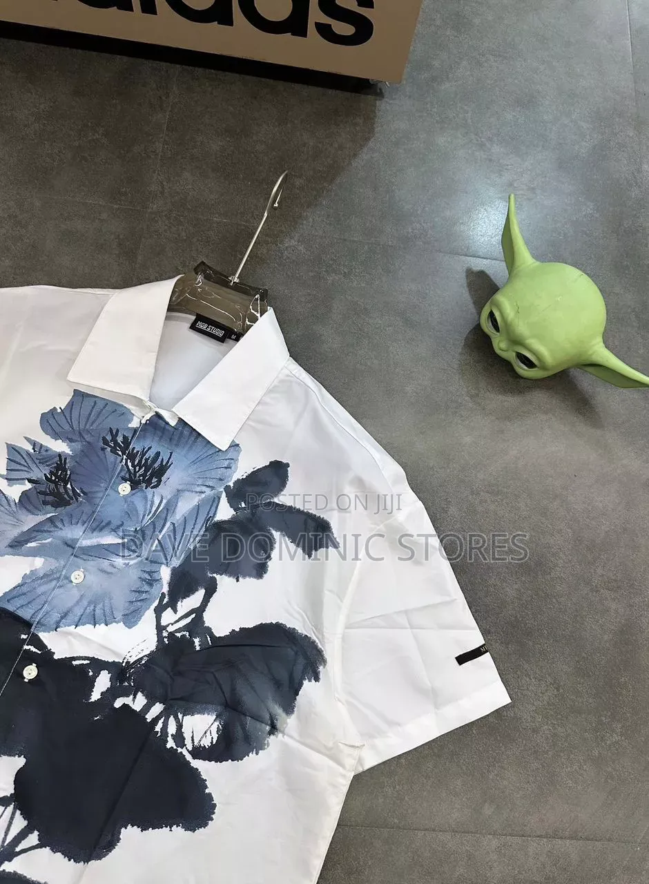 New High Quality Stock Thick T-Shirt+Jort; Available in Store