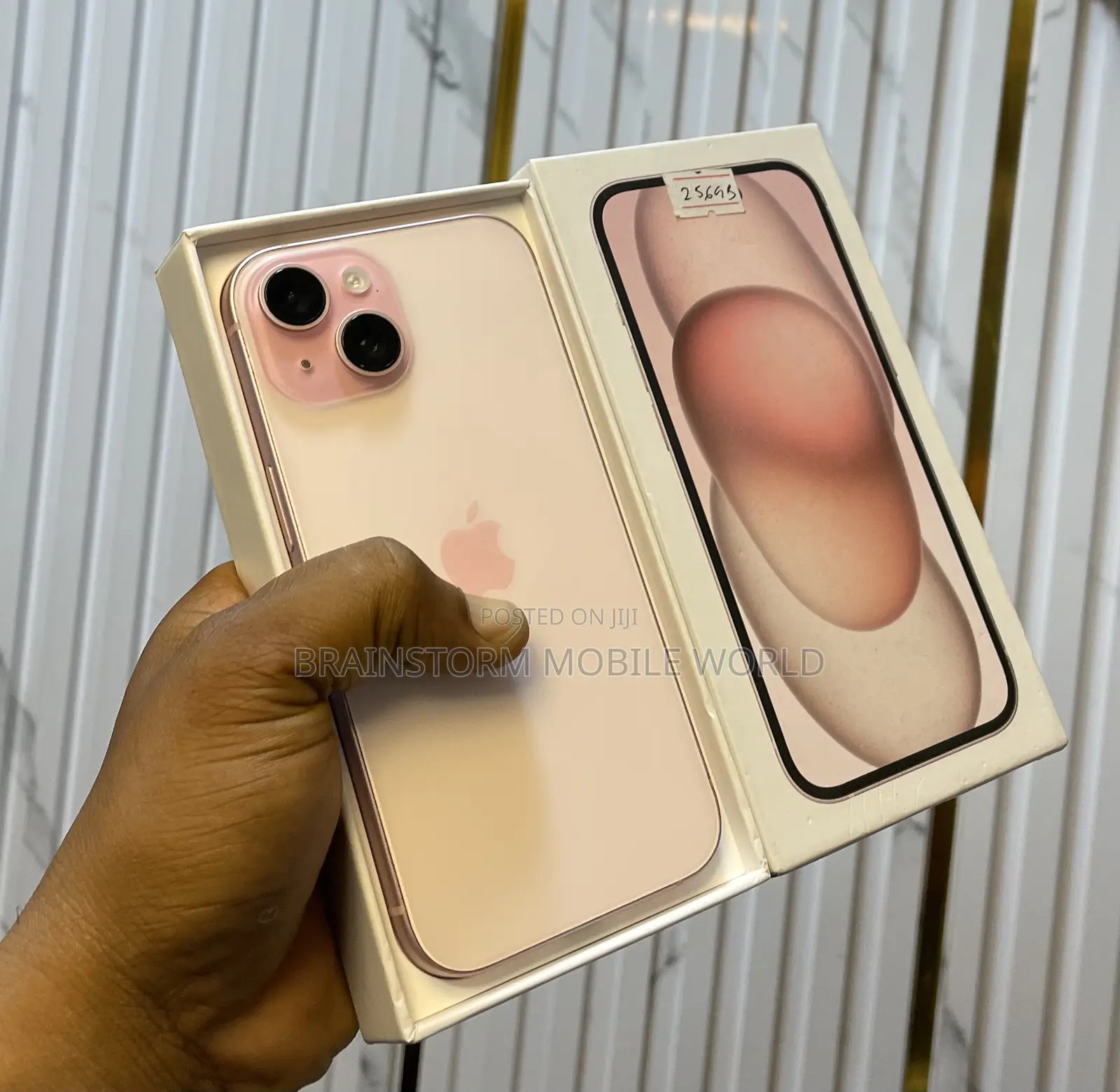 Apple iPhone 15 256 GB Pink