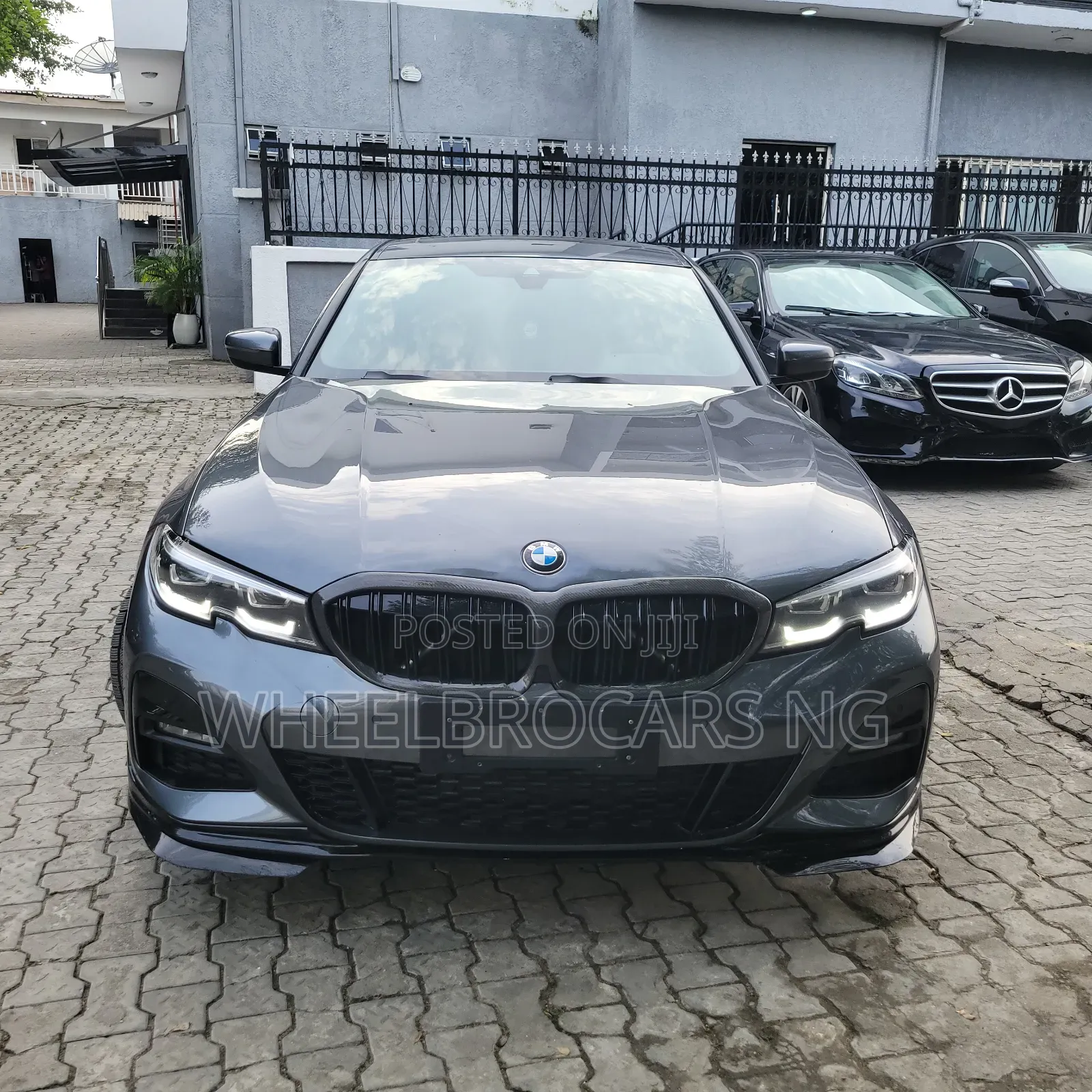 BMW 3 Series 330i RWD 2022 Silver