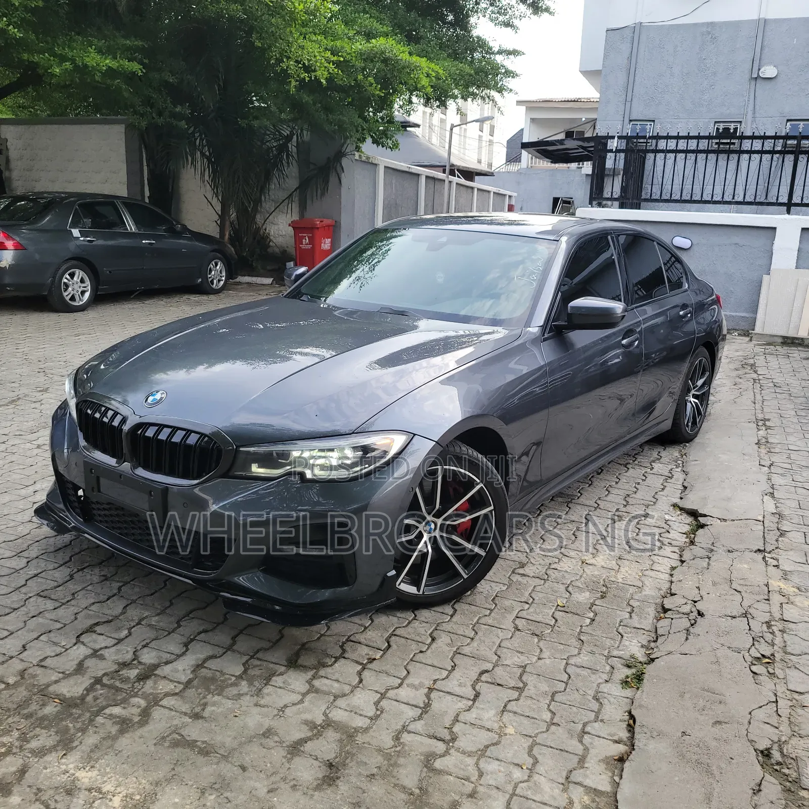 BMW 3 Series 330i RWD 2022 Silver