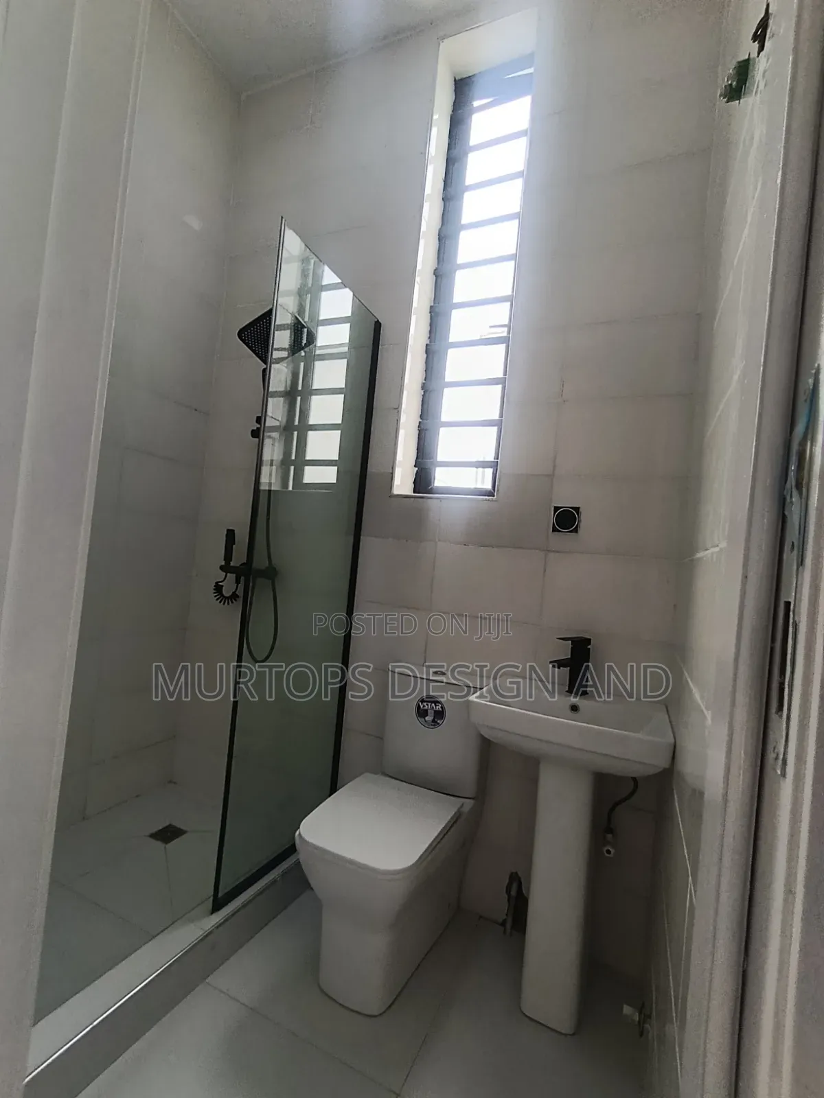 3bdrm Townhouse/Terrace in Gra Ikota for sale
