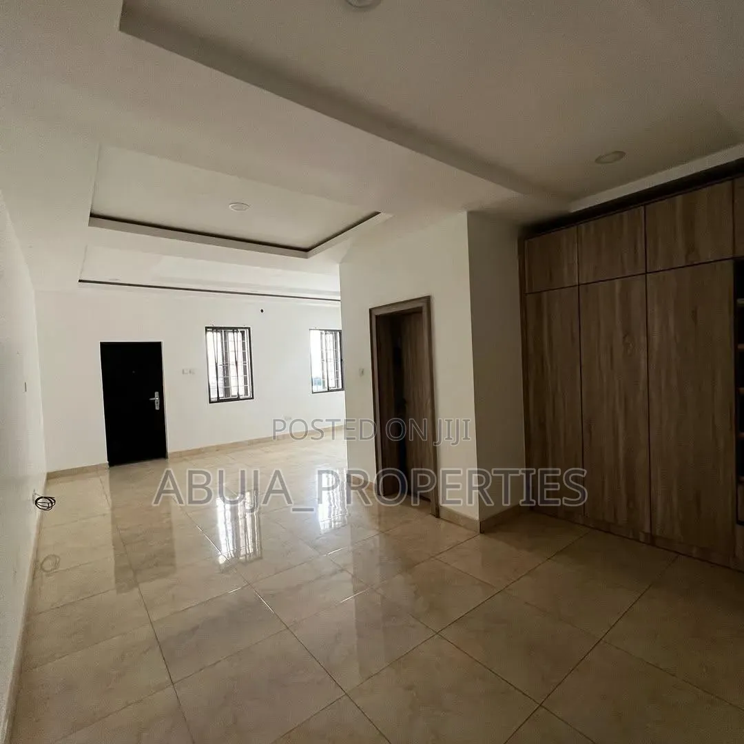 4bdrm Duplex in Jahi for rent