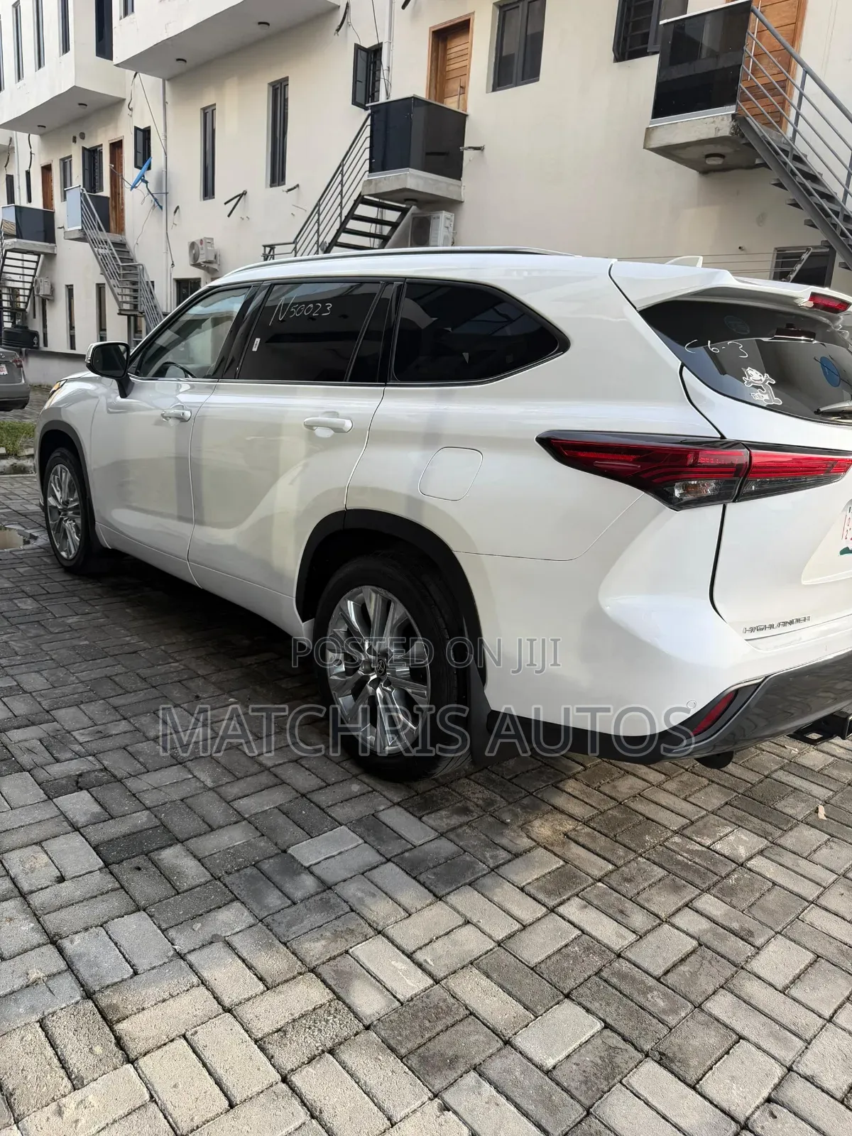 Toyota Highlander Limited 2021 White