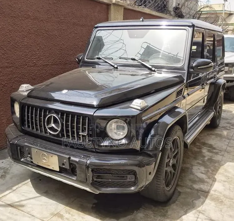 Mercedes-Benz G-Class G63 AMG 4dr SUV 4WD (5.5L 8cyl Turbo 7A) 2015