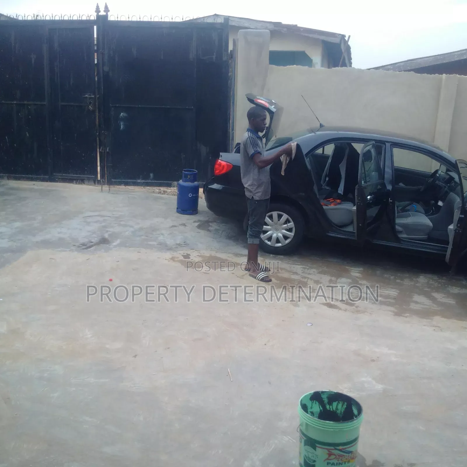 3bdrm Bungalow in Yakoyo/Alagbole for sale