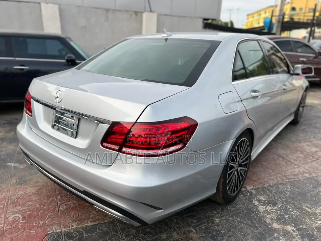 Mercedes-Benz E350 Base 4Matic Sedan AWD (3.5L 6cyl 7A) 2016 Silver