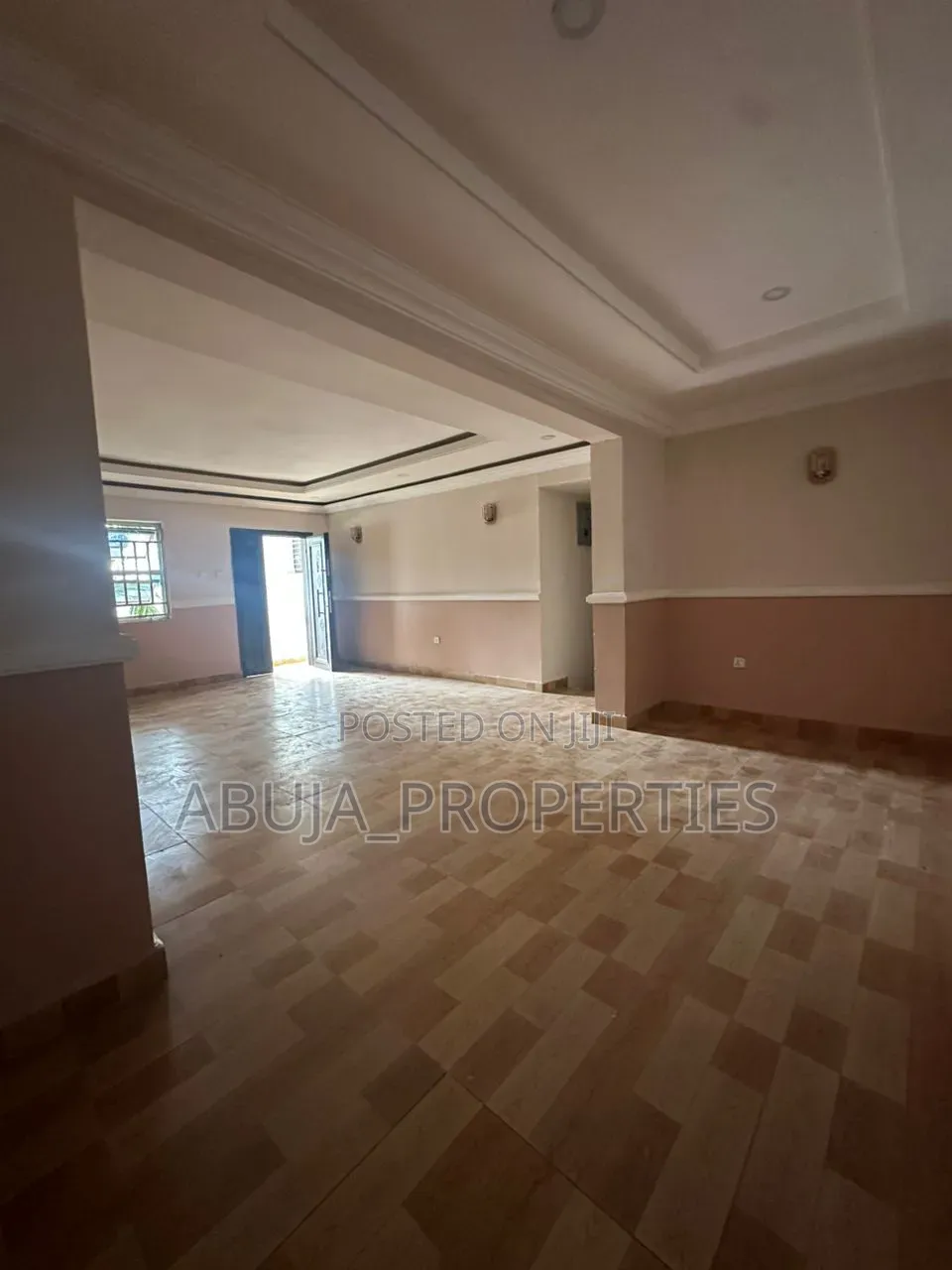 2bdrm Bungalow in Wuse 2 for rent