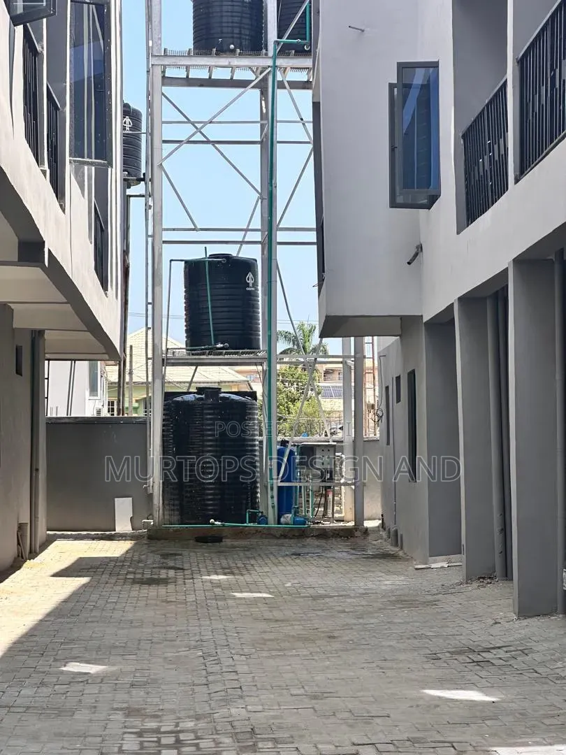 2bdrm Apartment in Igbo-efon for rent