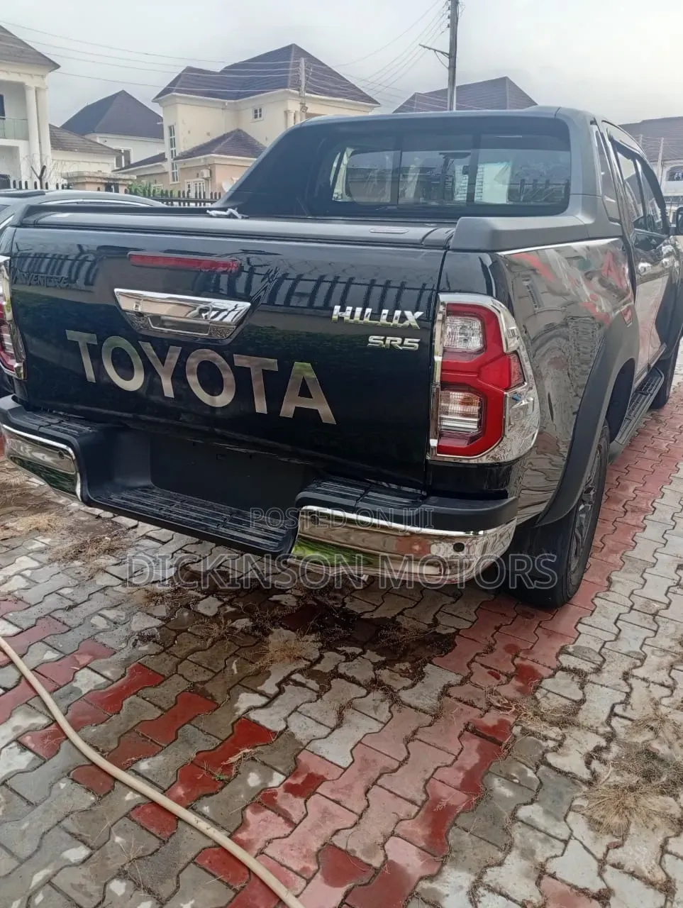 New Toyota Hilux 2025 Black