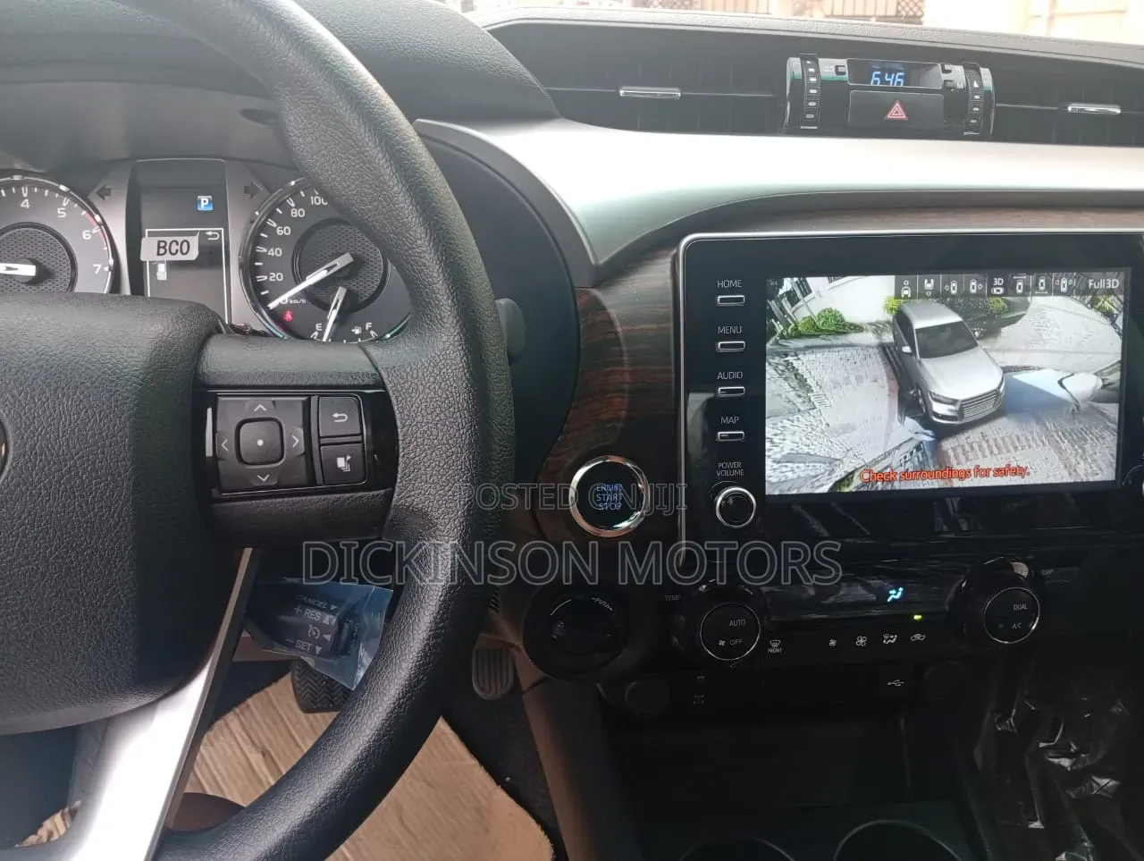 New Toyota Hilux 2025 Black