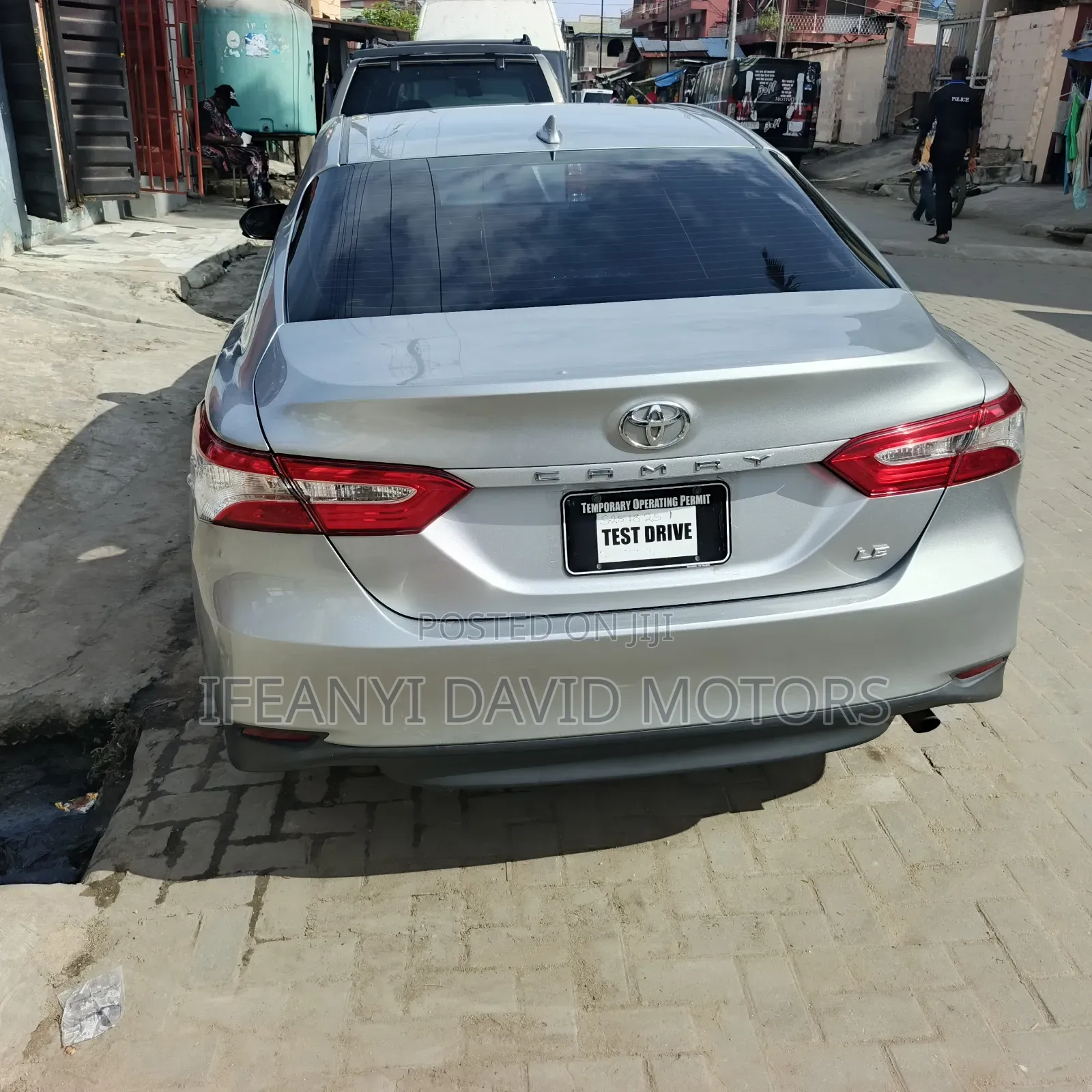 Toyota Camry LE (2.5L 4cyl 8A) 2019 Silver
