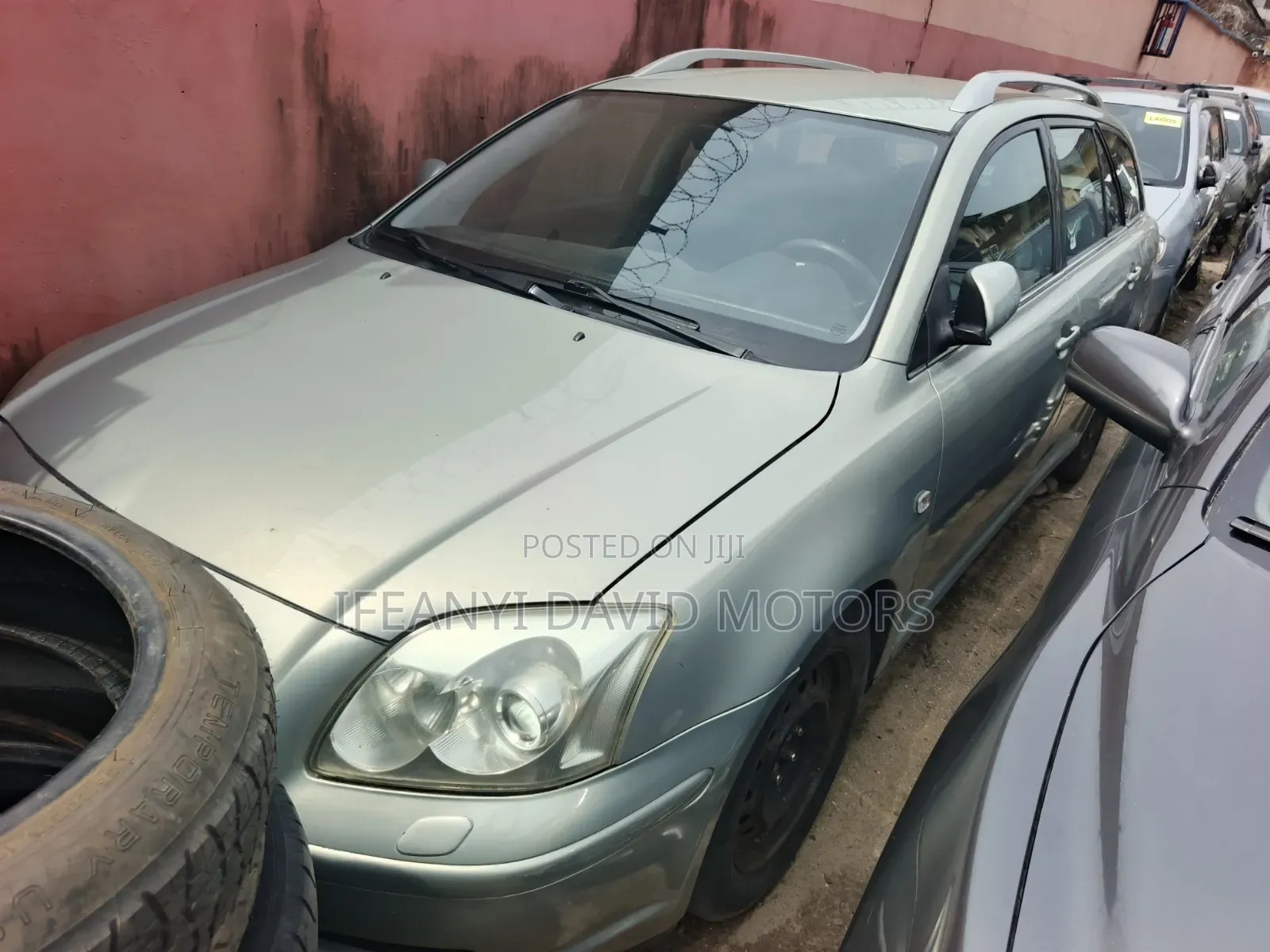 Toyota Avensis Wagon 2005 Burgundy