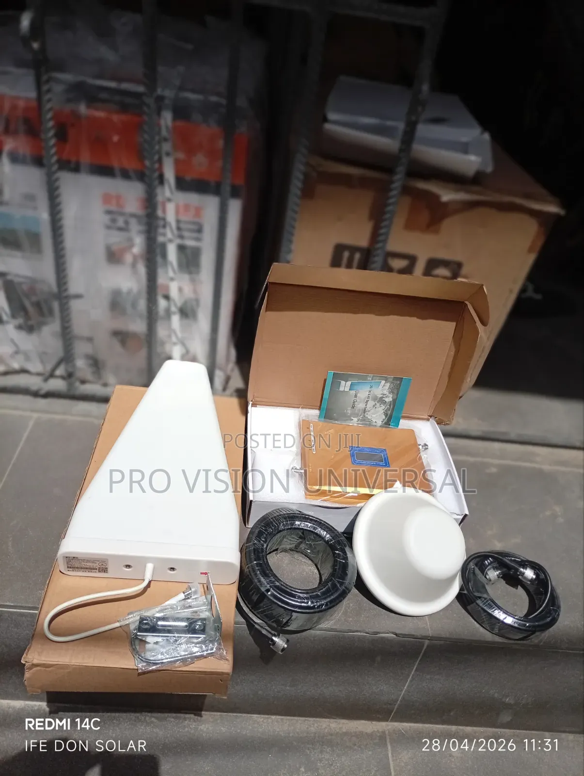 Mobile 2g/3g/4g Signal Boaster Dual Port Tri