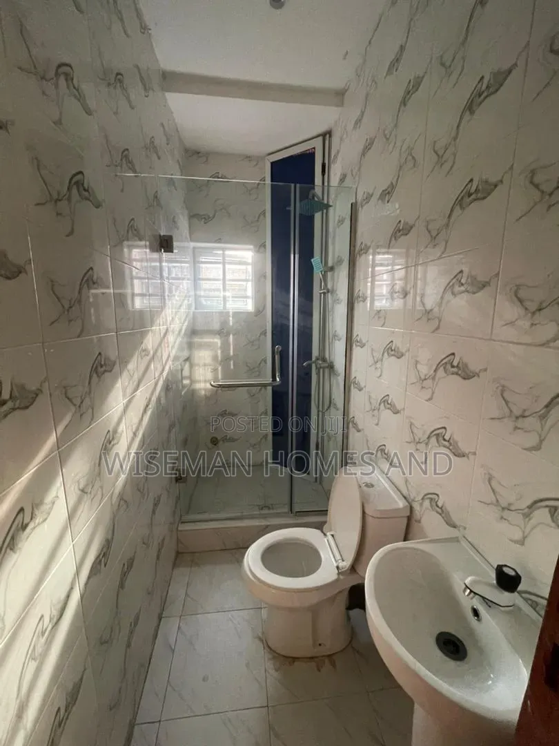 2bdrm Apartment in Ogombo Ajah Eti-Osa for rent