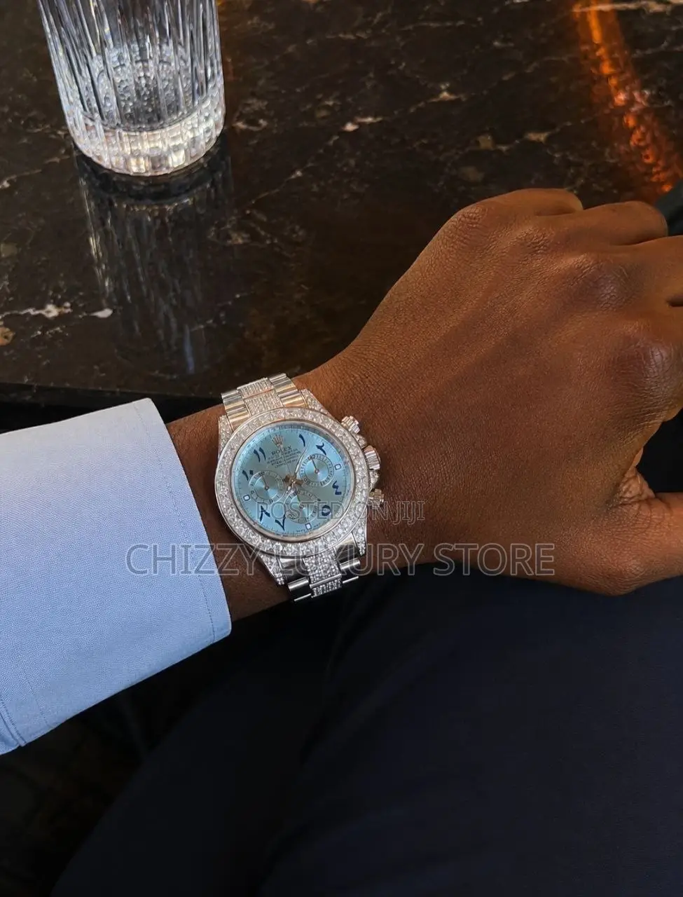 Rolex Super Rare 1 of 1 VVS Moissanite Rolex Daytona Wristwatch