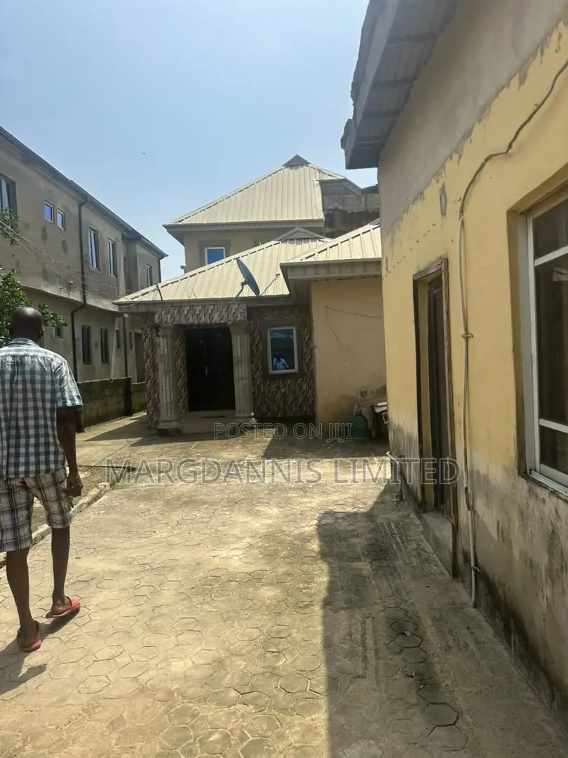 1bdrm Bungalow in Ibeshe for rent