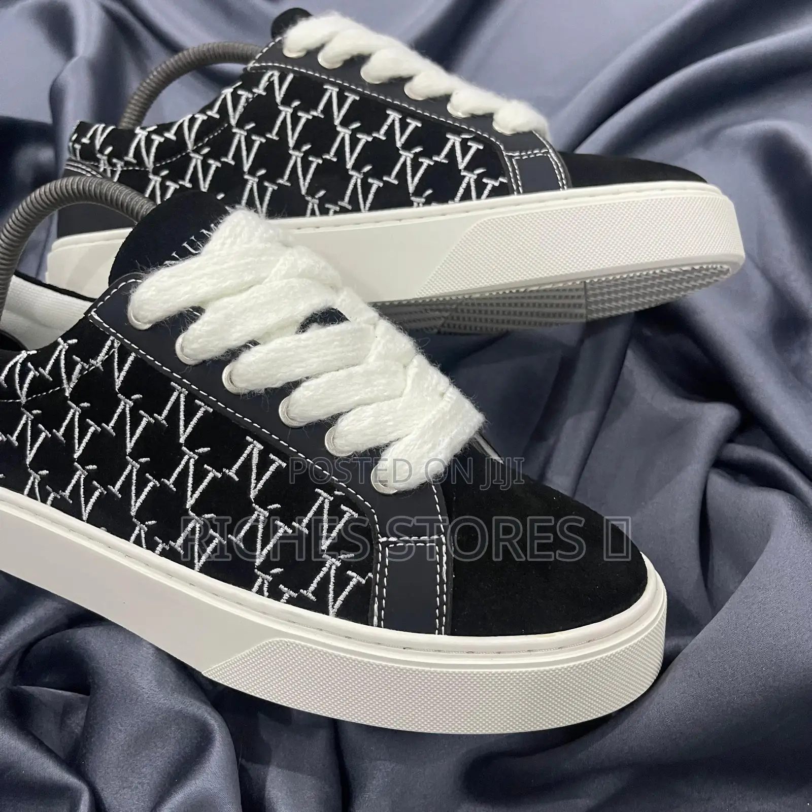 Numeris Atelier Acrylic Signet Espresso Black White Colorway SNKRS