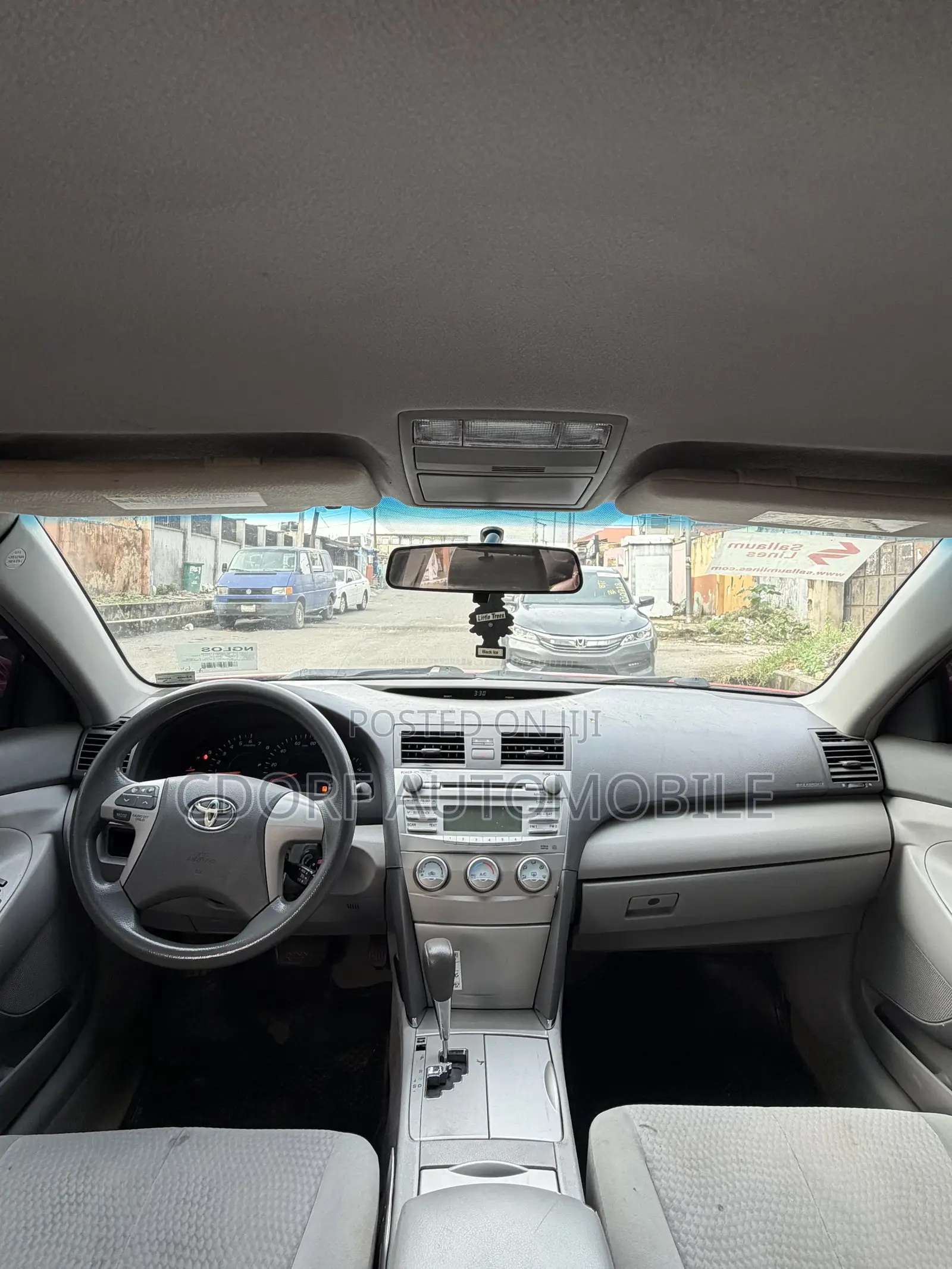 Toyota Camry LE 4dr Sedan (2.5L 4cyl 6A) 2011 Red
