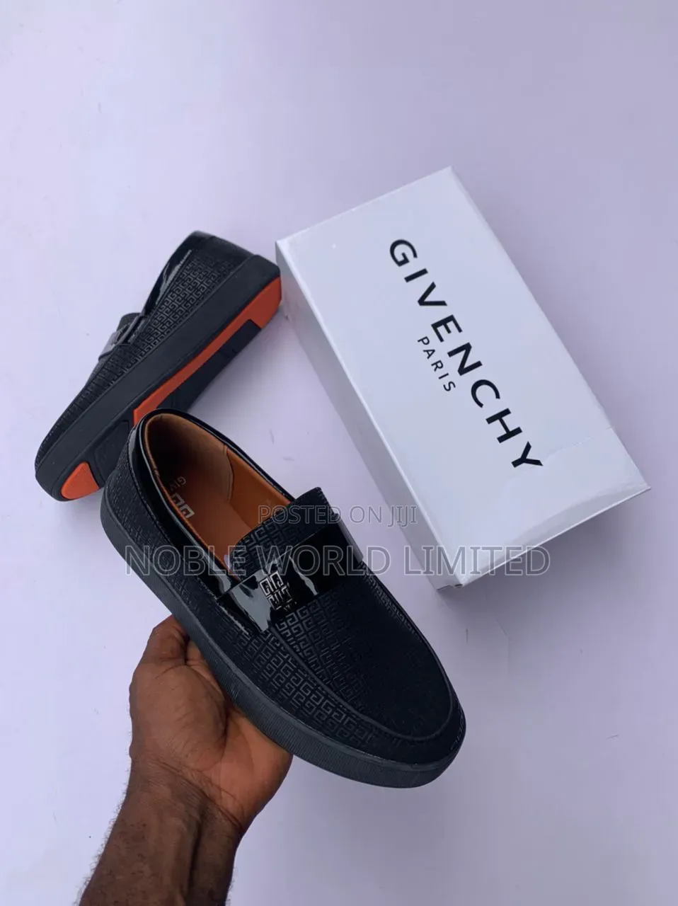 Givenchy Black Luxury Shoes Oso 64h