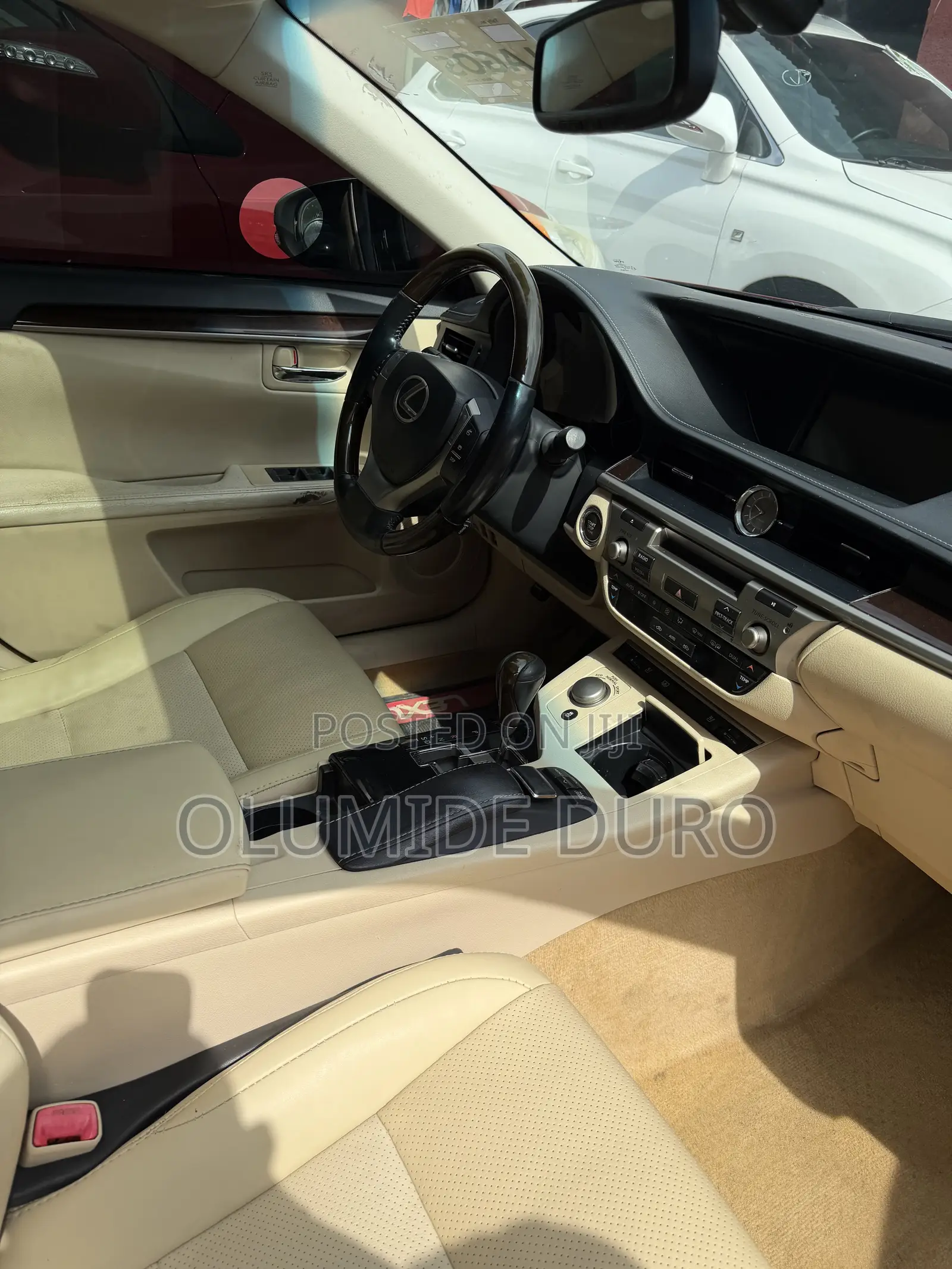 Lexus ES 2014 Red