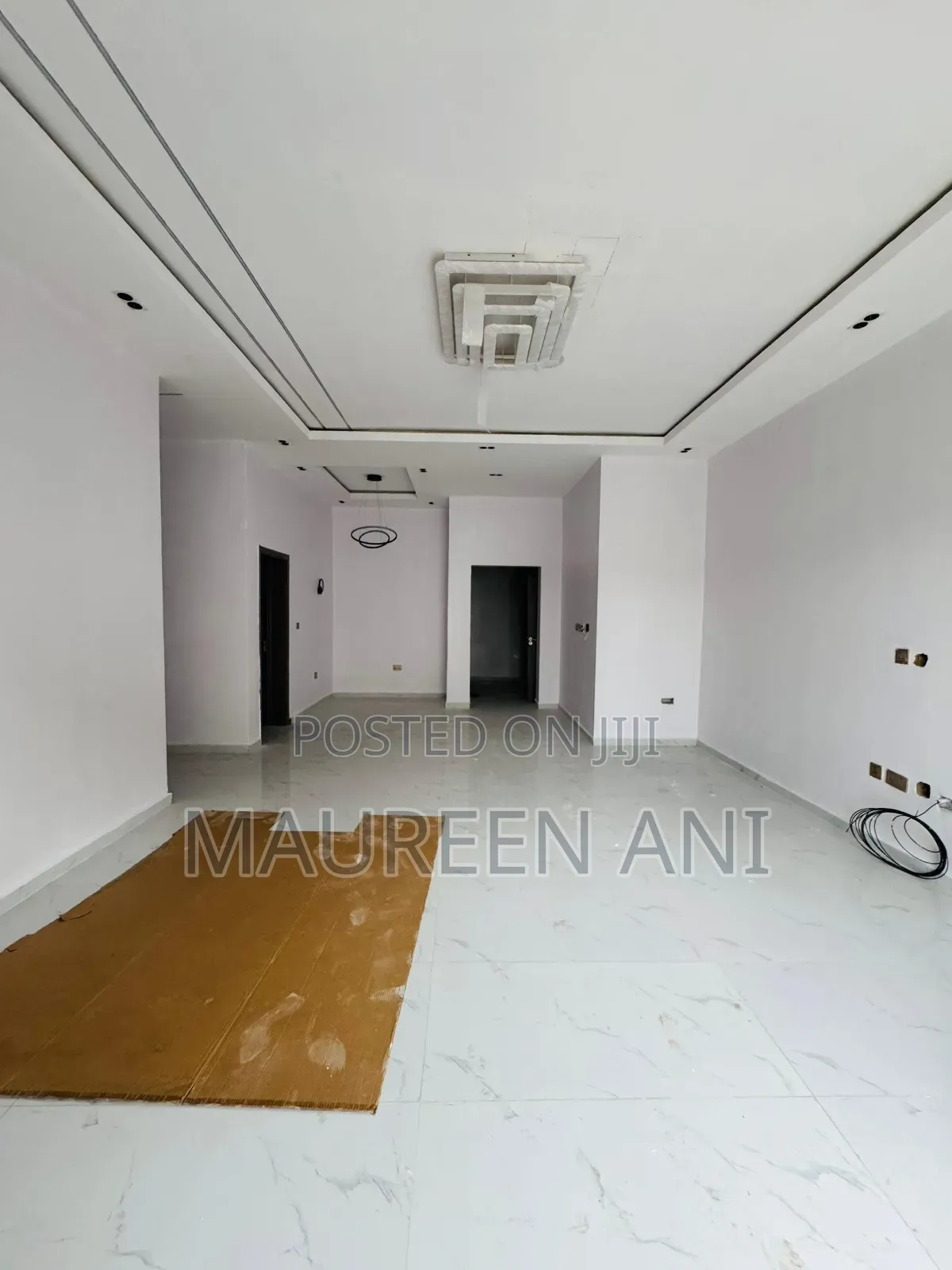 4bdrm Duplex in Afe, Peninsula Estate for sale