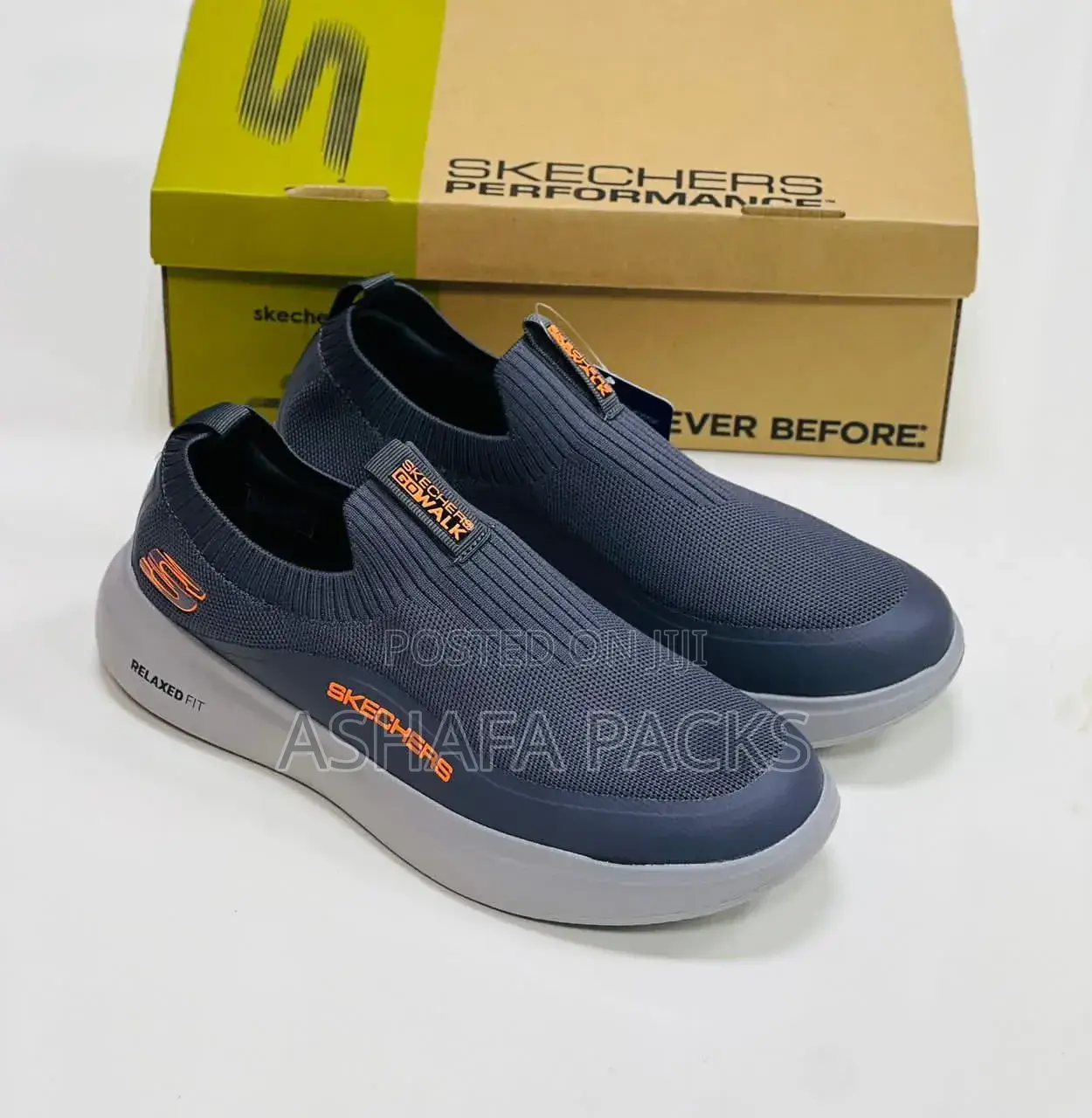 Sketchers Relaxed Fit (Boxed)