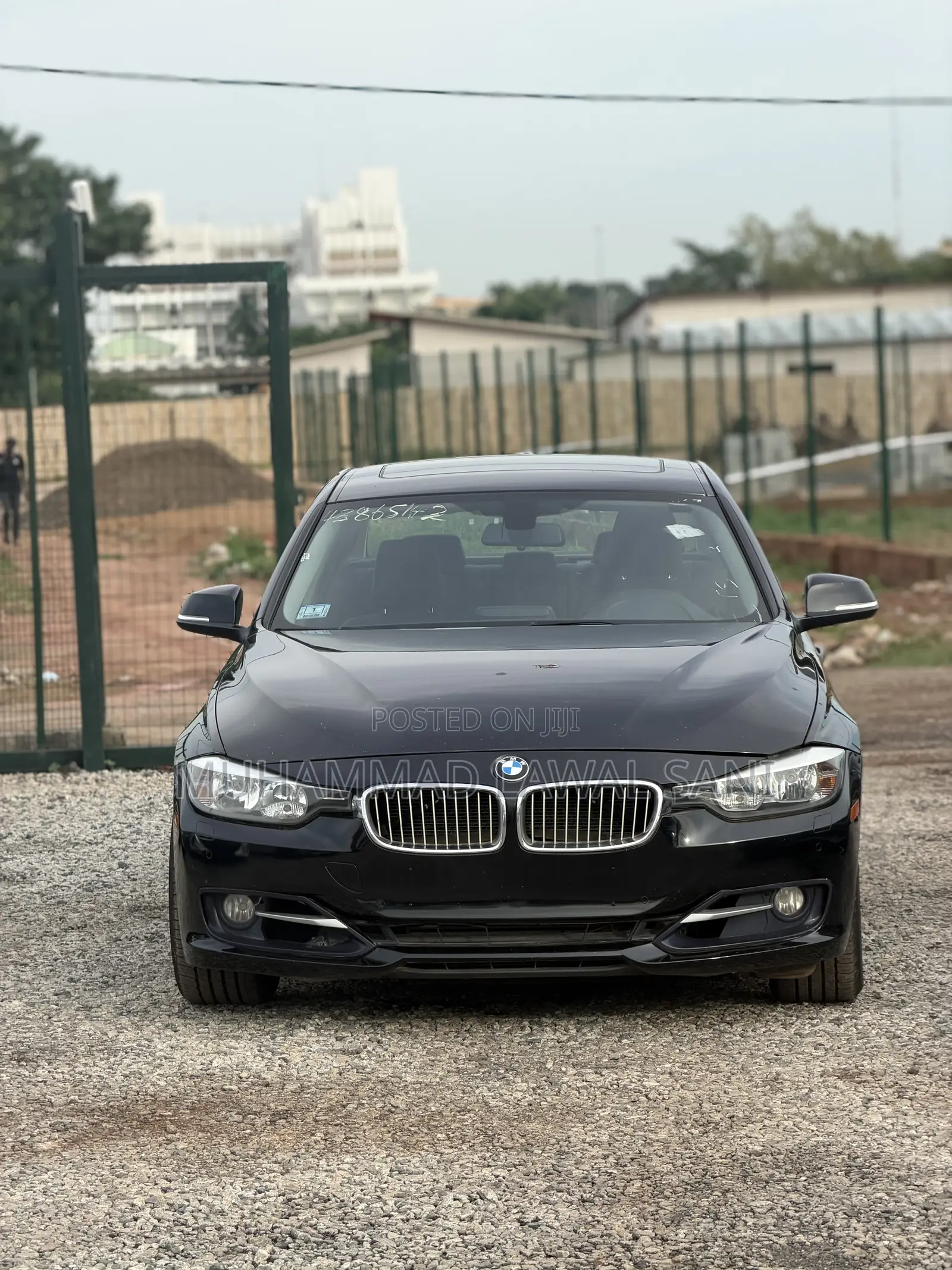 BMW 320i 2014 Black