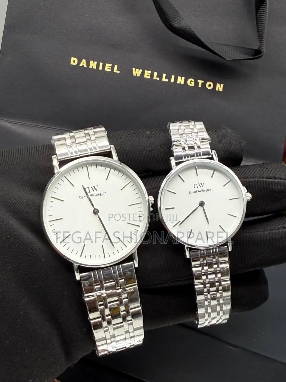 Daniel Wellington Couples Set Watch (Price for Both)