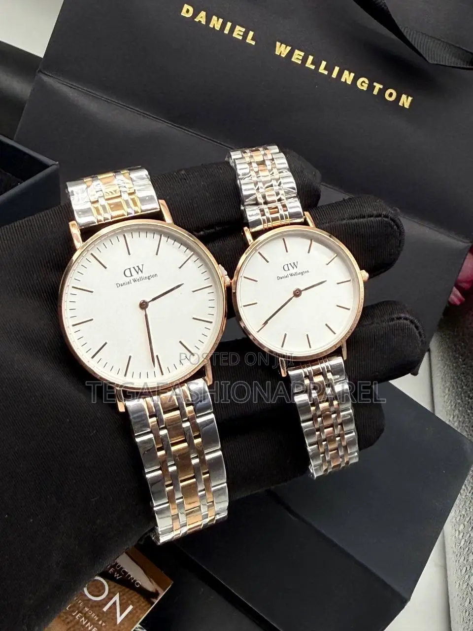 Daniel Wellington Couples Set Watch (Price for Both)