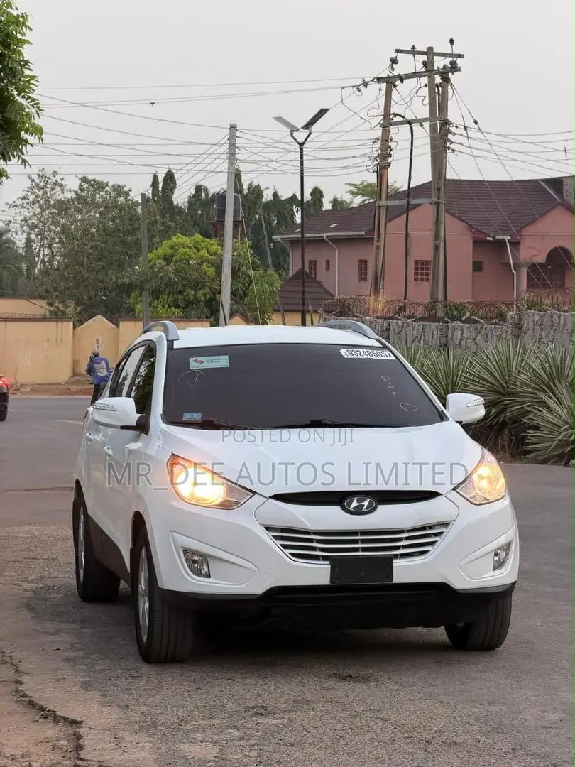Hyundai Tucson 2013 White