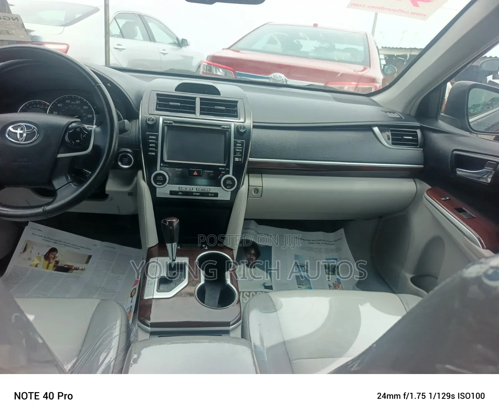 Toyota Camry 2014 Ivory