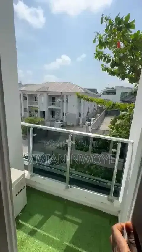 Furnished 3bdrm Duplex in Lekki Phase 1 for rent