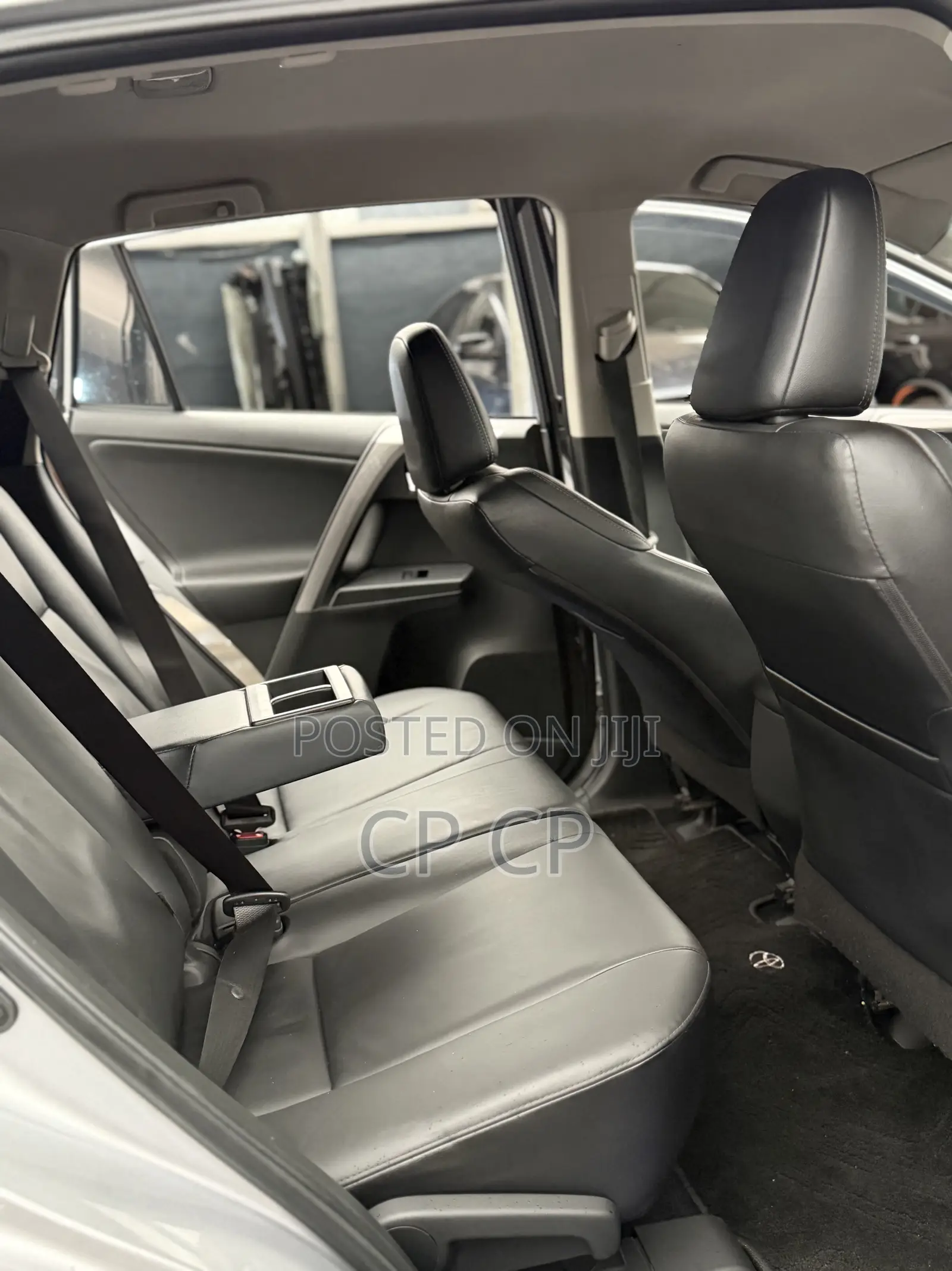 Toyota RAV4 2018 Silver