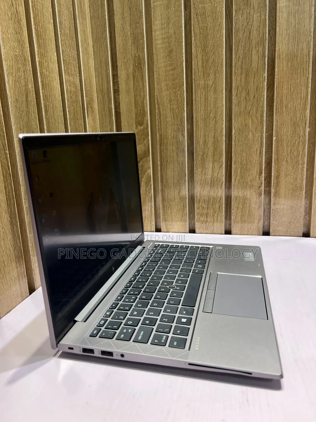 Laptop HP ZBook Firefly 14 G7 16GB Intel Core i7 SSD 512GB