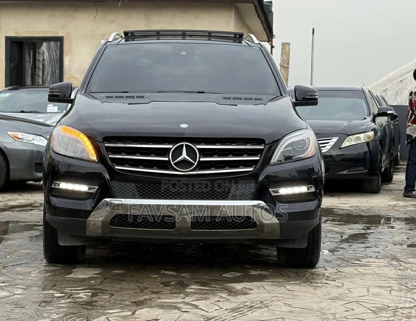 Mercedes-Benz M Class ML350 4MATIC 4dr SUV AWD (3.5L 6cyl 7A) 2015