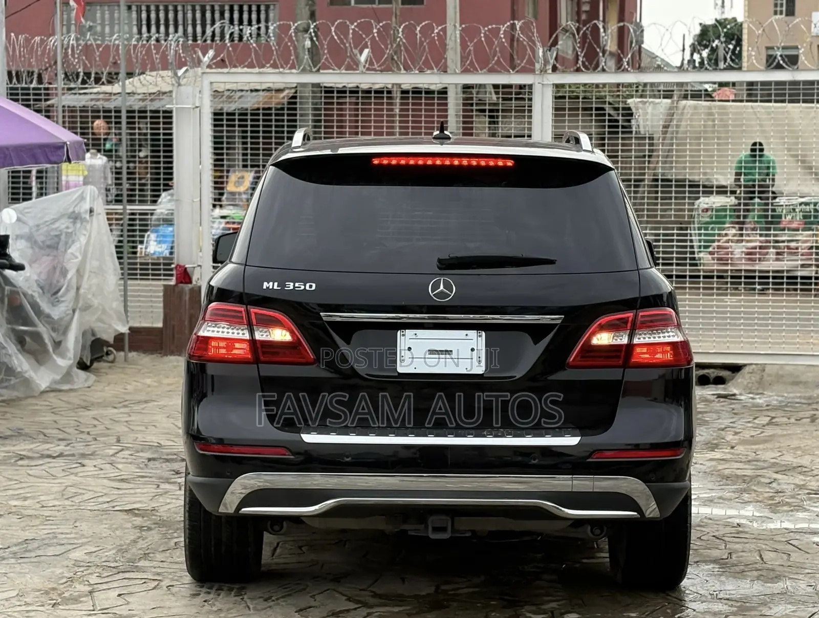 Mercedes-Benz M Class ML350 4MATIC 4dr SUV AWD (3.5L 6cyl 7A) 2015