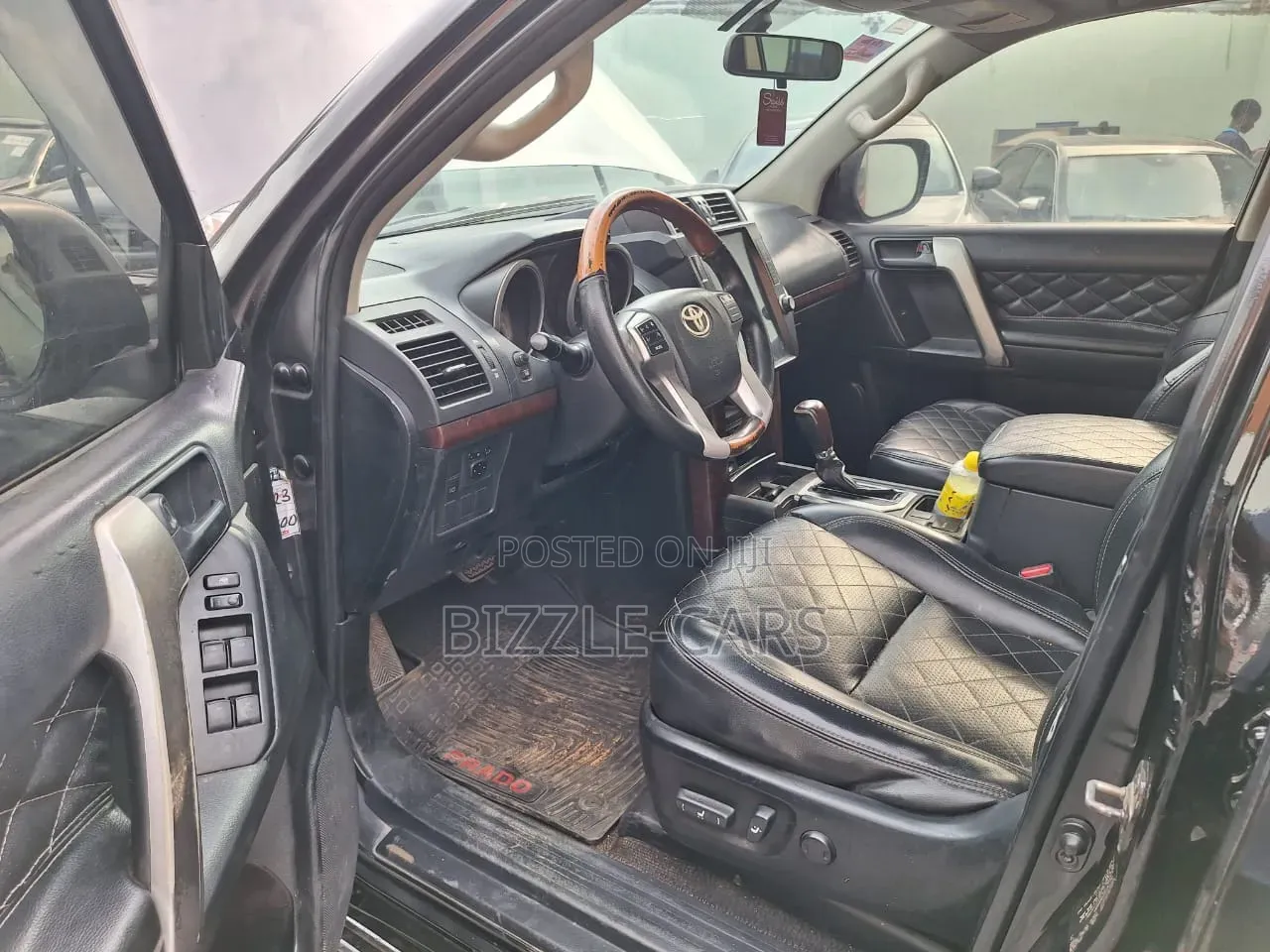 Toyota Land Cruiser Prado 2014 Black