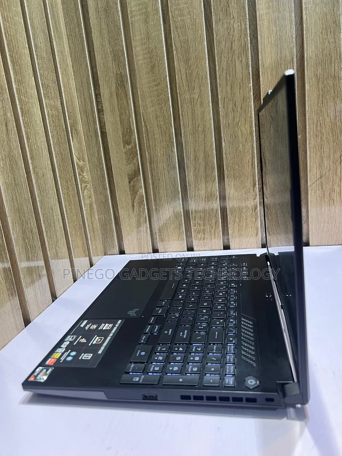 Laptop Asus TUF Gaming A16 16GB AMD Ryzen 7 SSD 512GB