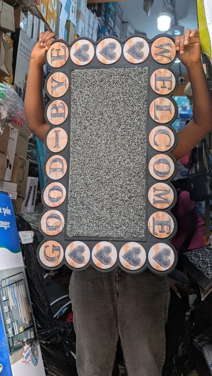 Quality Door Mat (Different Types Are Also Available)