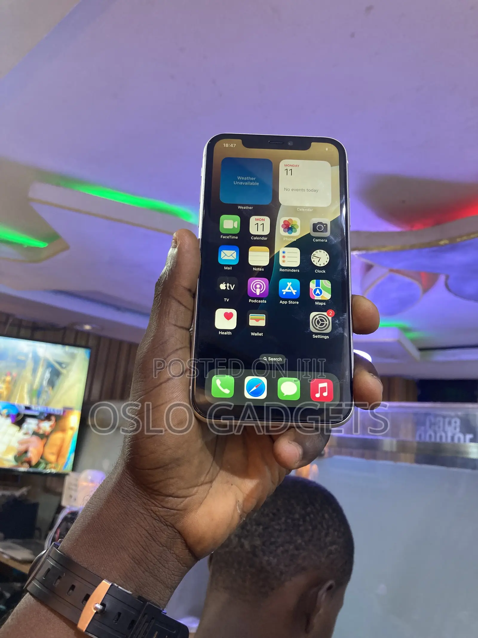 Apple iPhone 11 64 GB White