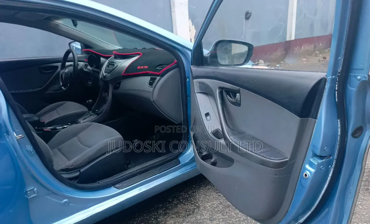 Hyundai Elantra 2014 Blue