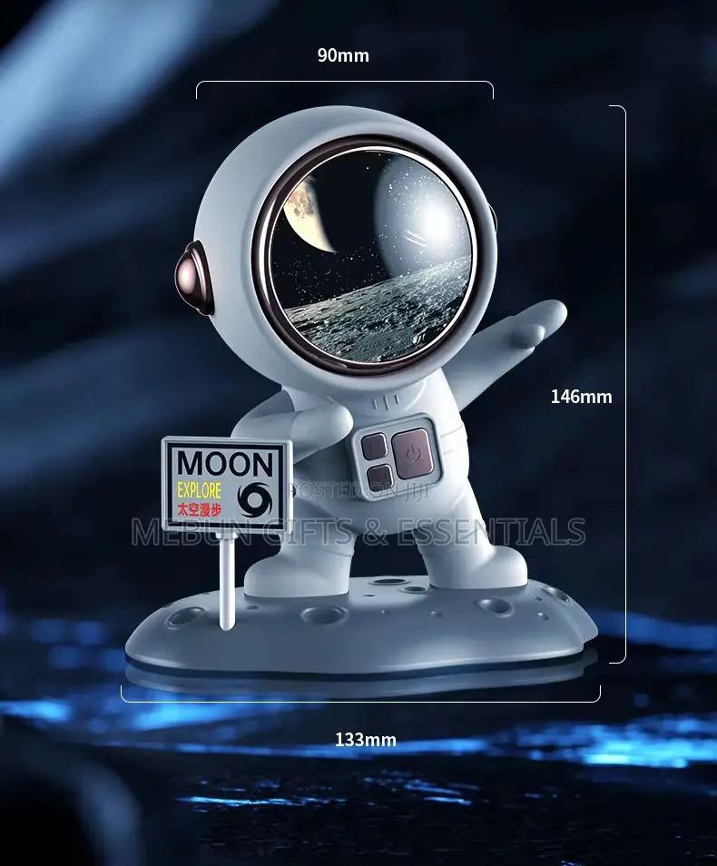 Desktop Astronaut Wireless Bluetooth Speaker