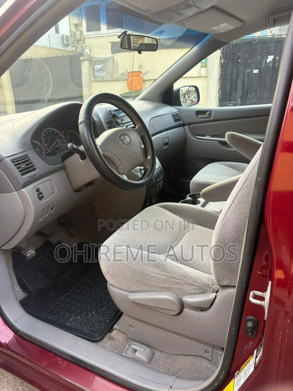 Toyota Sienna 2007 Burgundy