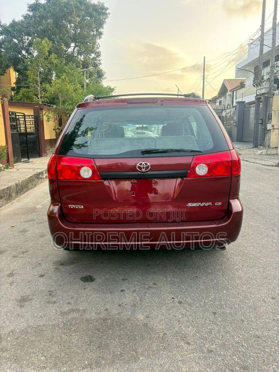 Toyota Sienna 2007 Burgundy