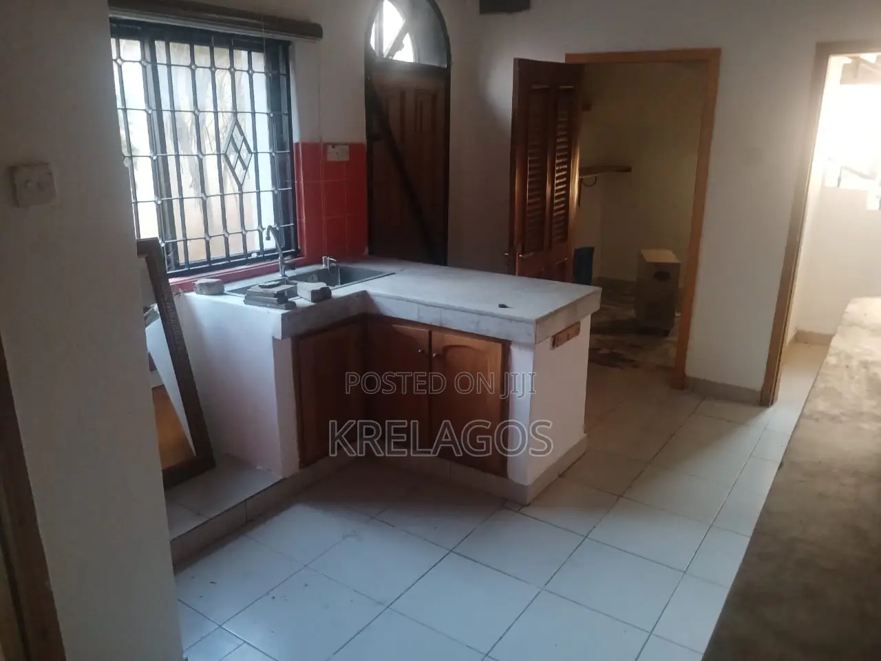 4bdrm Duplex in Lekki Phase 1 for rent