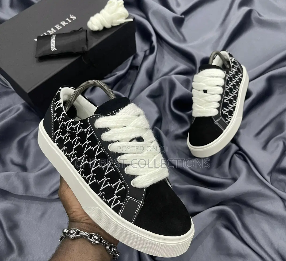*Numeris Atelier Acrylic Signet Espresso Snkrs!!* :