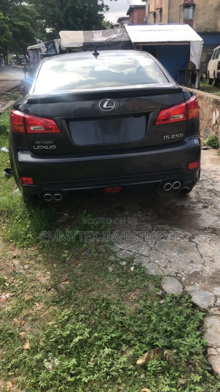 Lexus IS 2009 Gray