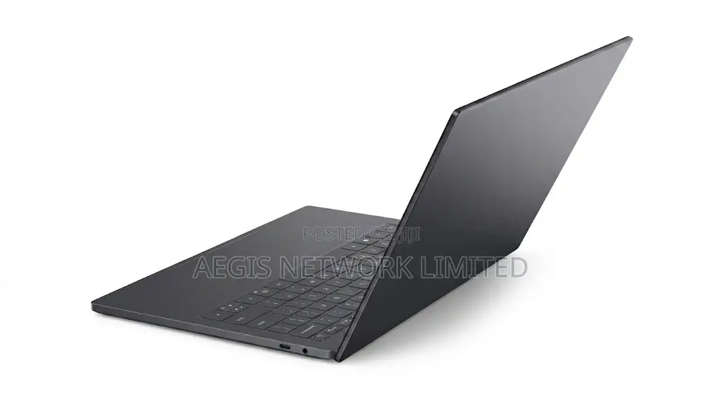 New Laptop Dell 32GB Intel Core Ultra 7 SSD 1T
