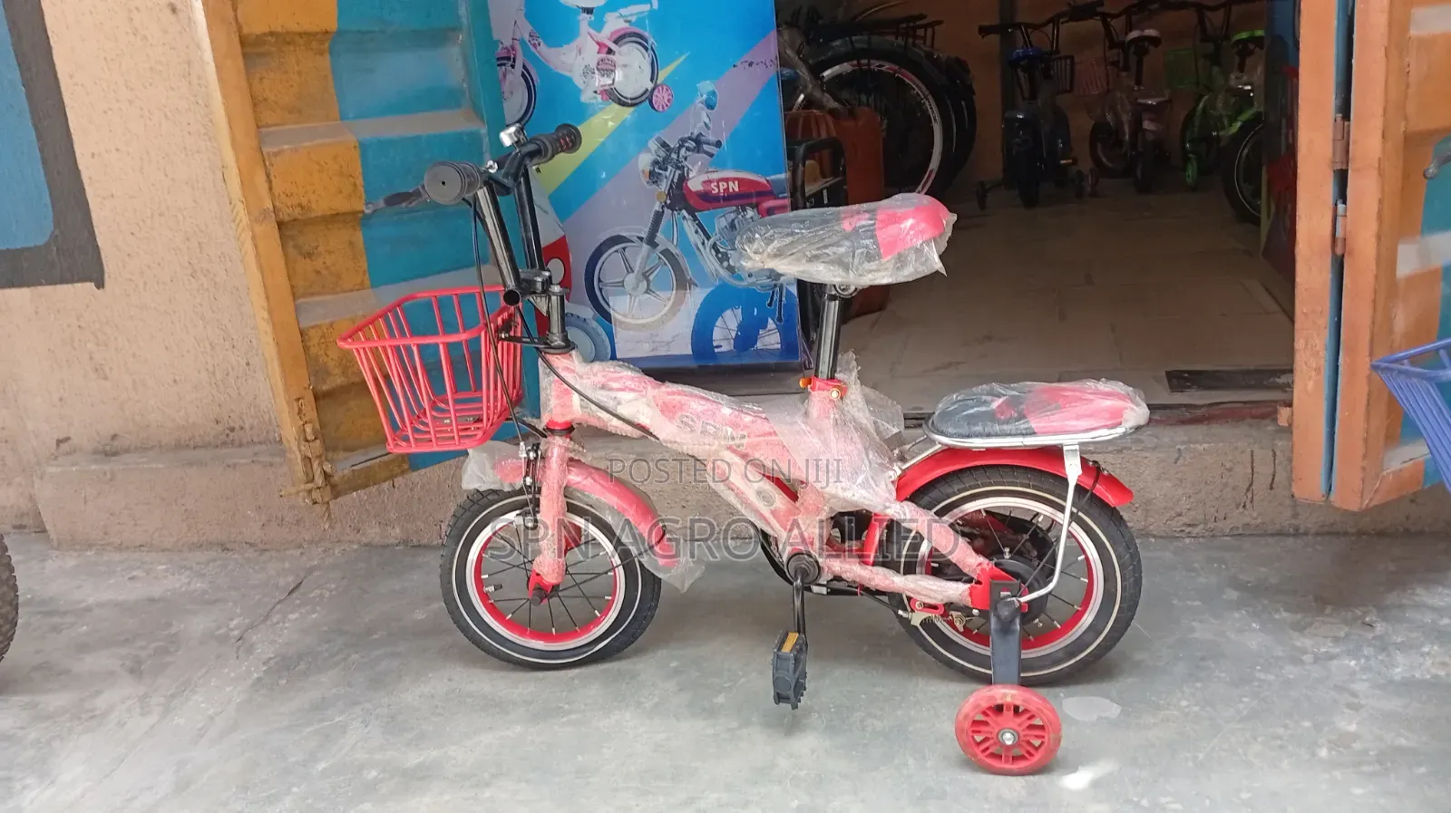 SPN Kids Size 12 Bicycle